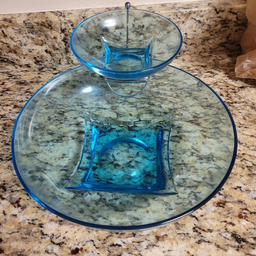 Vintage chip and sip bowl set